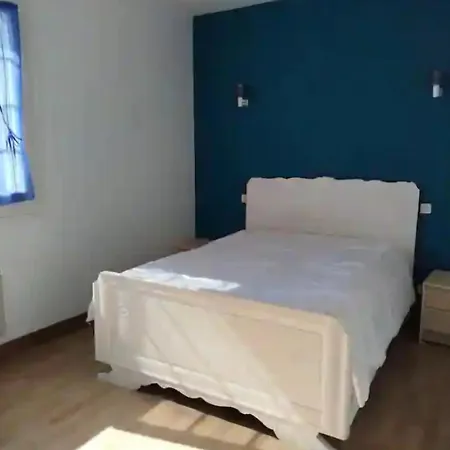 A L'etage Ferienhaus Saint-Jean-le-Vieux (Ain)